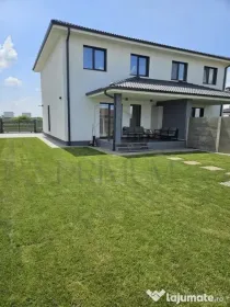 Mosnita-Duplex - Compartimentare excelenta