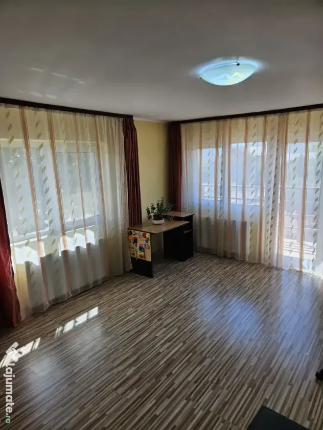 Vand Casa Dancu plus teren 200m3