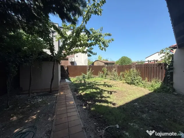 Vila tip duplex 6 camere 180 mp cu gradina Pipera