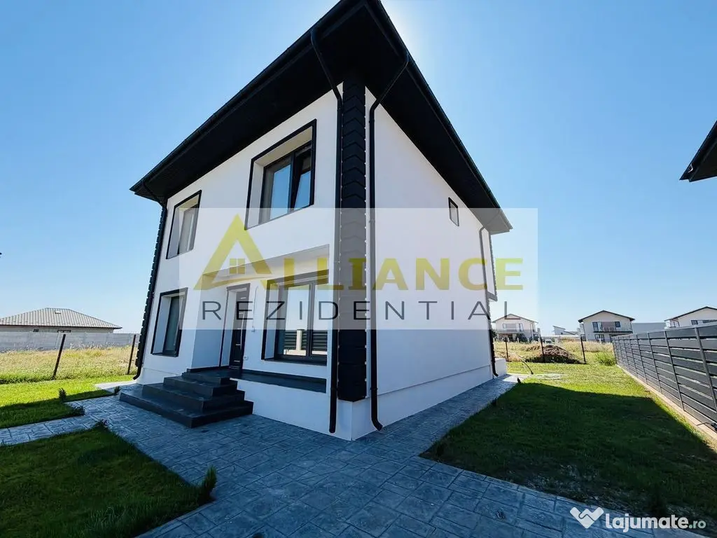 Casa individuală , 4 camere , 3 băi , 135 mp utili !