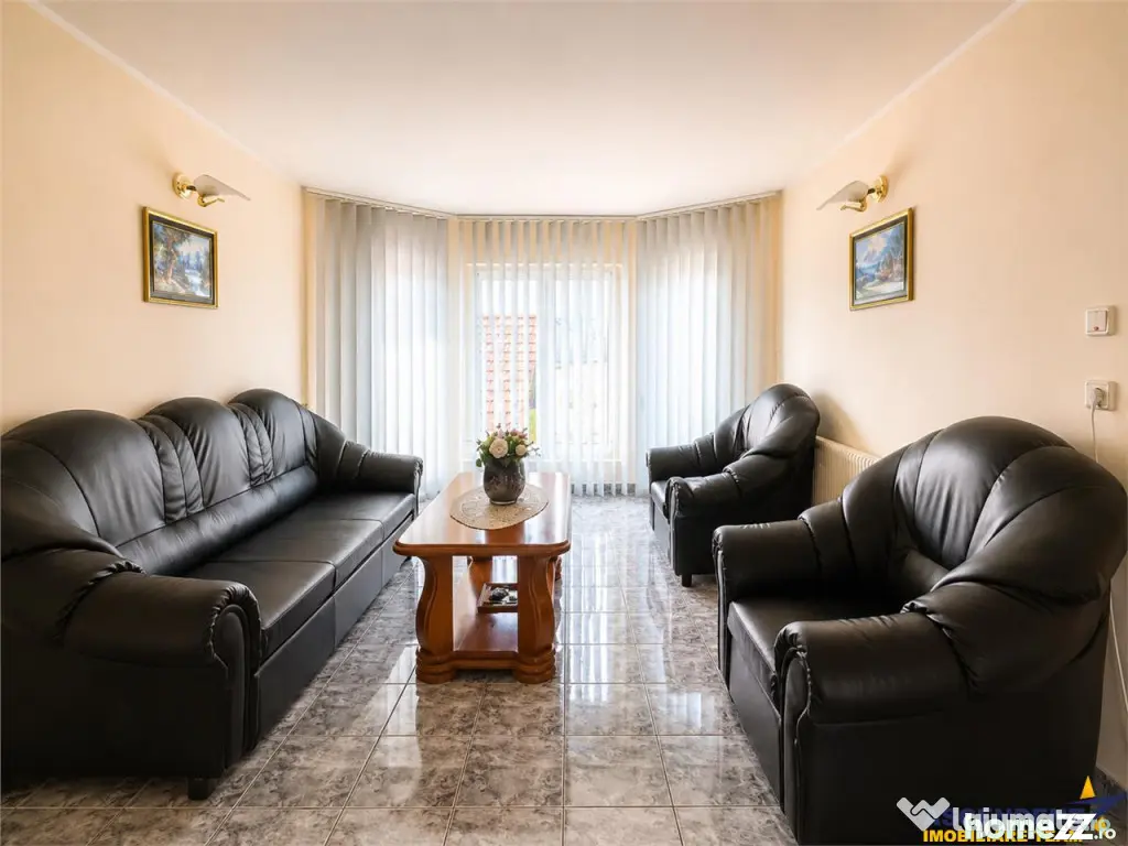 Casa spatioasa Spatiu Comercial 50 mp garaj teren 1.000 m - Galaoaia (Mures)