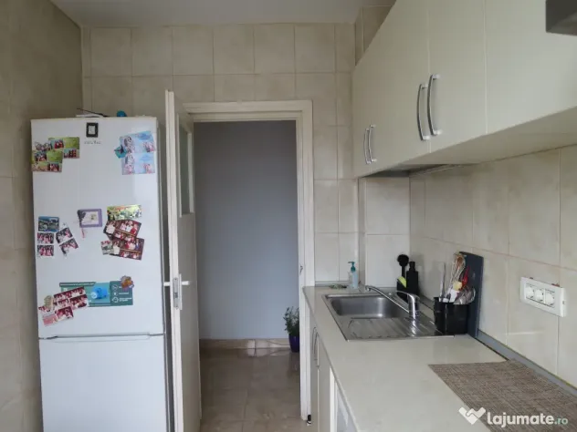 Apartament 3 camere, Dinicu Golescu, Kaufland - Metrou Basarab