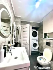 Poarta 6, apartament decomandat cu 3 camere 