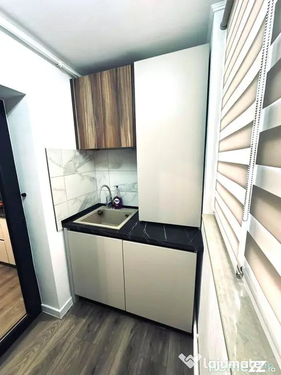Poarta 6, apartament decomandat cu 3 camere