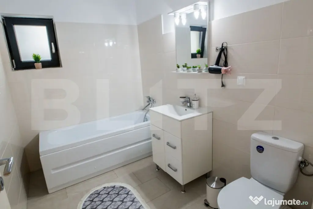 Vânzare Apartament 3 Camere + Loc Parcare | Zona Centrală