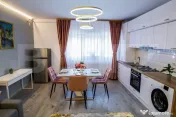 Vânzare Apartament 3 Camere + Loc Parcare | Zona Centrală 
