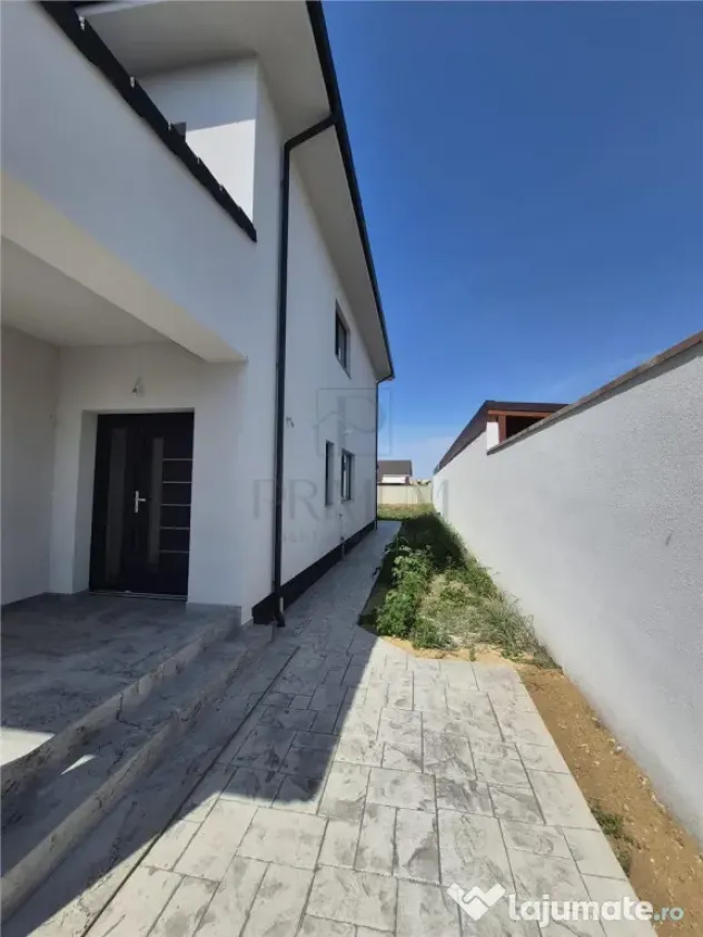 Duplex superb - zona foarte buna - la cheie