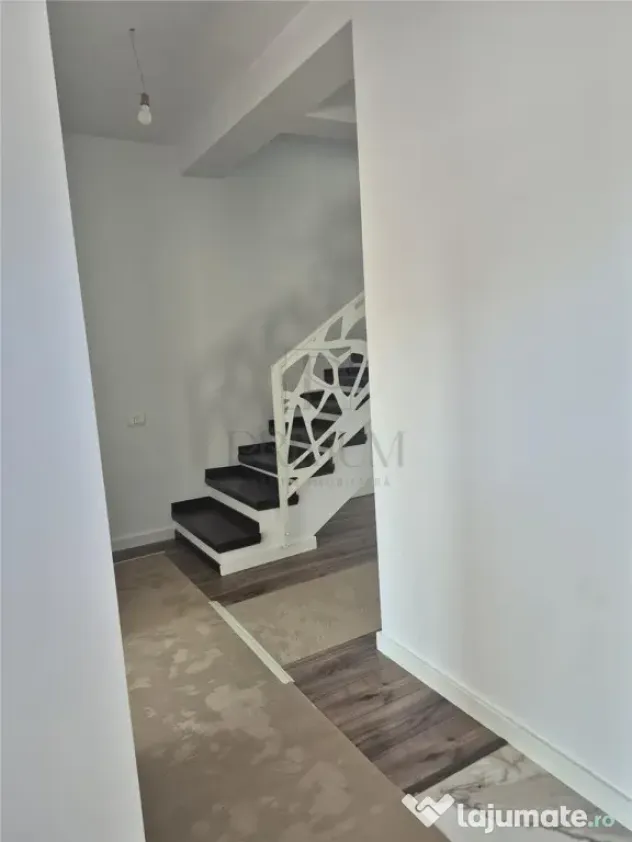 Duplex superb - zona foarte buna - la cheie