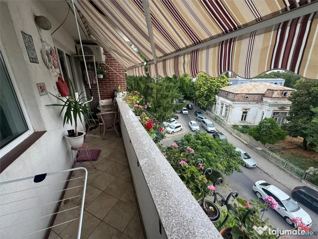 Ap 4 cam, str Mihail Kogalniceanu, bloc vila,88 mp utili, et