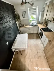 Apartament cu 2 camere 51 mp. decomandat, cu loc de parcare 