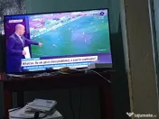 Vând urgent 2 televizoare Vortex 