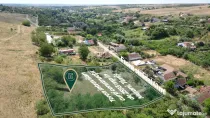 Teren intravilan de 2593 mp, pe deal, cu vedere catre sat, i