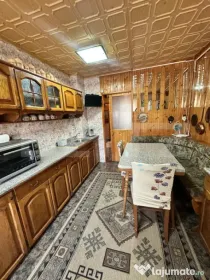 Apartament 4 camere, 76 mp zona Materna