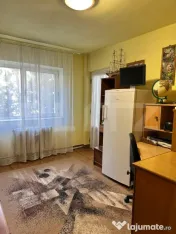 Apartament 4 camere, 76 mp zona Materna 