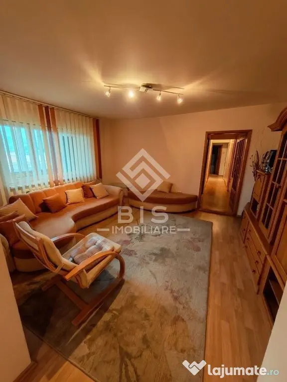 Apartament Generos de 4 Camere în Bistrița – Zonă Ce...