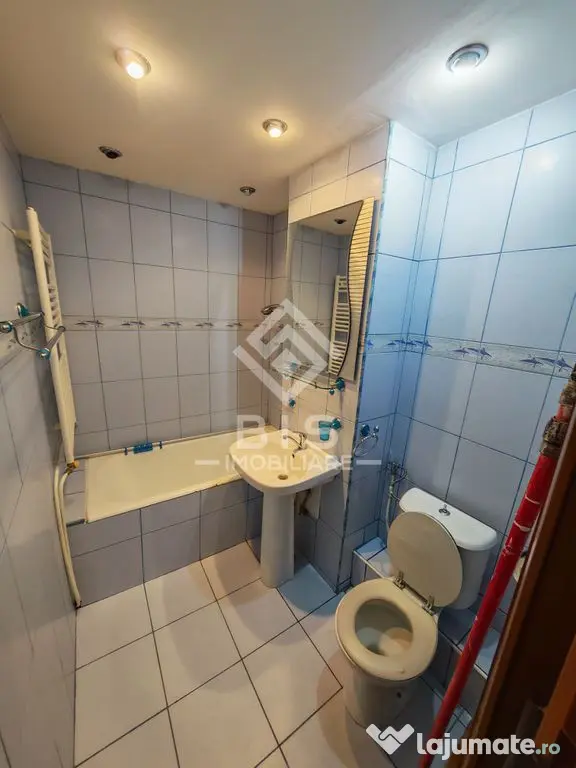 Apartament Generos de 4 Camere în Bistrița – Zonă Ce...