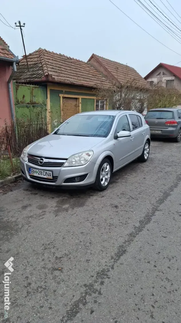Opel astra H 1.6 benzina