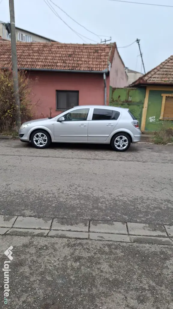 Opel astra H 1.6 benzina