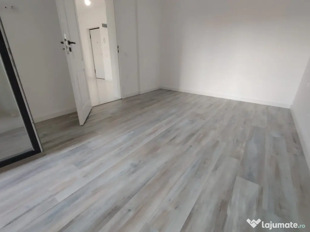 Inchiriere Apartament 3 camere semidecomandat, 60 mp,Porii