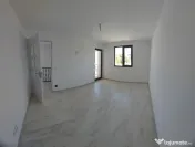 Varteju-single 4 camere, 100 mp utili si 470 mp teren 