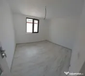Varteju-single 4 camere, 100 mp utili si 470 mp teren 