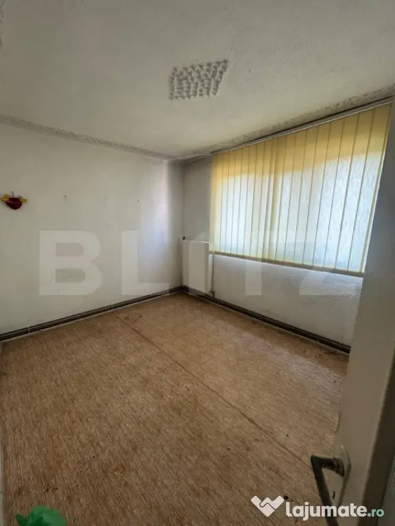 2 CAMERE | MICRO 11 | ETAJ 4/4 | SEMIDECOMANDAT |