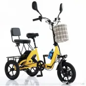 Vand tricicleta electrica, pliabila, cu pedale 