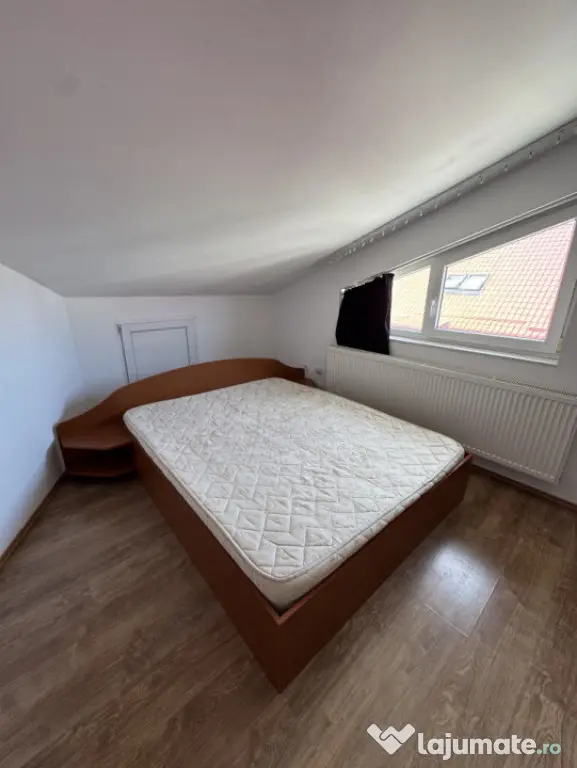 Apartament 3 camere 92 mp, Zona Eroilor | Floresti