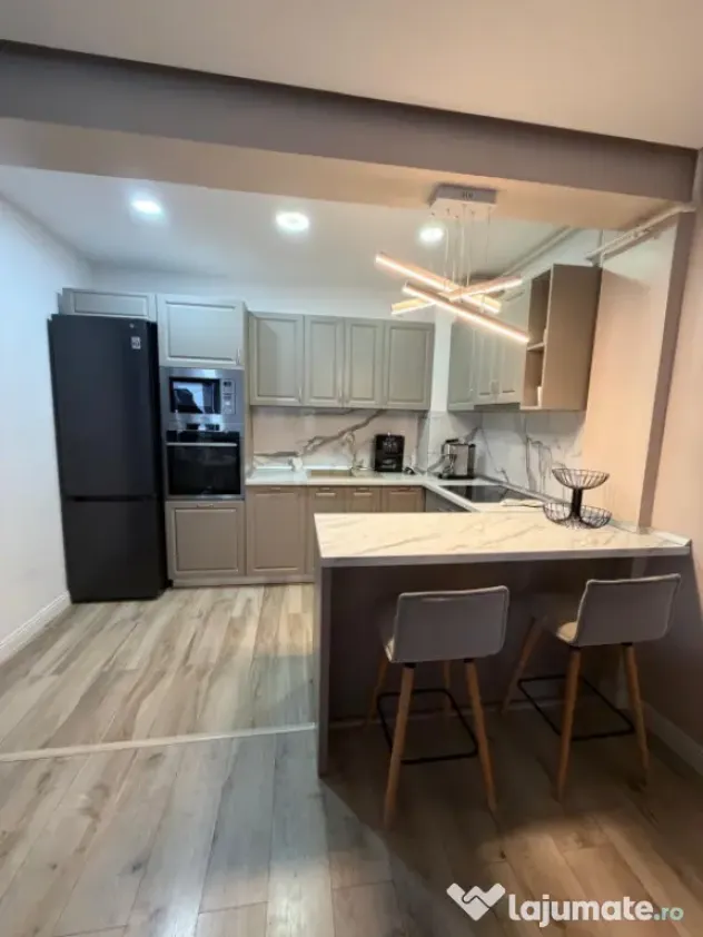 Apartament 3 camere, 80 mp, grădină | zona Sub Cetate, Flo