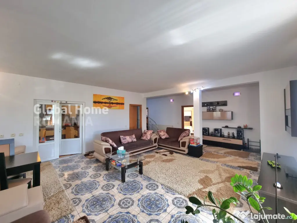 Vila P+1+Teren 1094MP + Gradina + Livada + Garaj | 1 Decembr