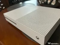 Xbox One Series X + 2 joystickuri