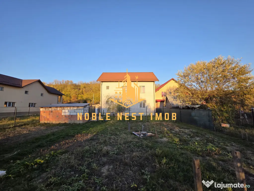 CASĂ P+E+M, 2340 mp teren - VALEA MĂRULUI