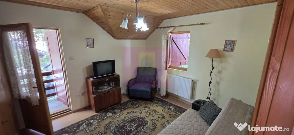 Vila cu 4 camere de vanzare in Busteni