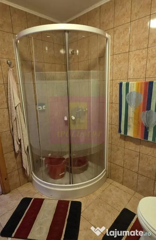 Vila cu 4 camere de vanzare in Busteni