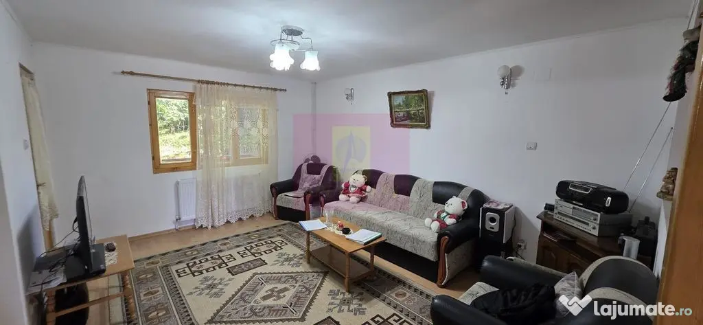 Vila cu 4 camere de vanzare in Busteni