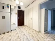 Piața Alba Iulia nr. 1 — decomandat, etaj 2, vedere sp... 