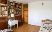Apartament decomandat cu 3 camere, etaj 1/4, în cartierul L 