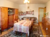 Apartament decomandat cu 3 camere, etaj 1/4, în cartierul L 
