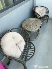 Set fotolii + masă + 4 perne incluse