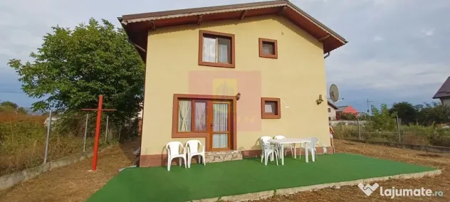 Casa 2022, P+M, 4 camere, 2 băi, curte 500 mp, Săbăreni