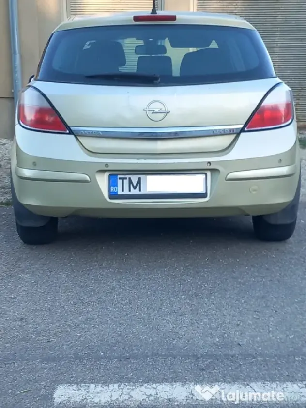 Vand Opel astra, an 2004, diesel, 198000 km