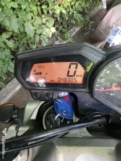 Motocicleta yamaha fz6 