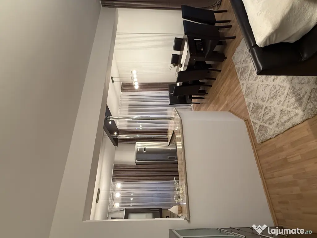 Închiriez apartament cu 3 camere, complet renovat, 120 mp -Complex Butterfly 1