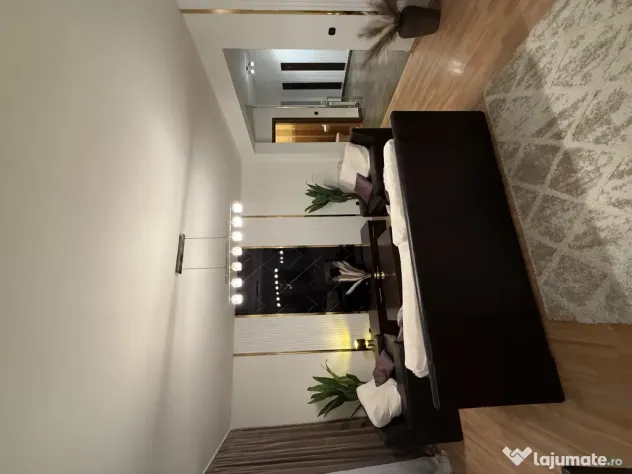Închiriez apartament cu 3 camere, complet renovat, 120 mp -Complex Butterfly 1