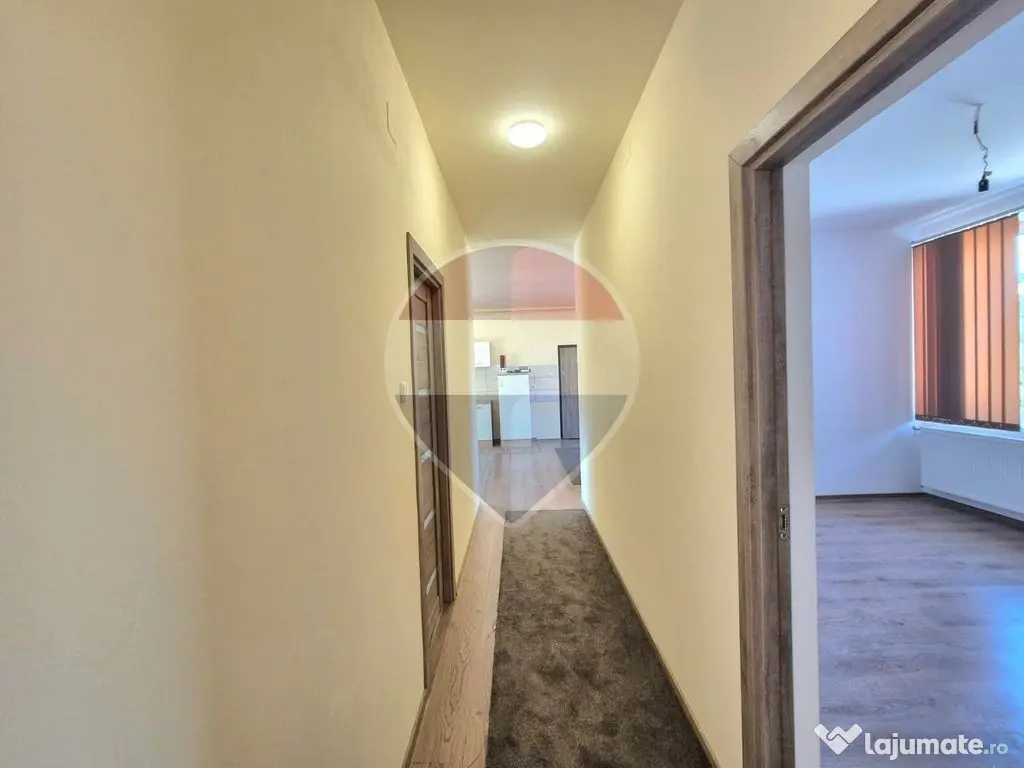 Apartament cu 3 camere, la prima închiriere, în zona ce...