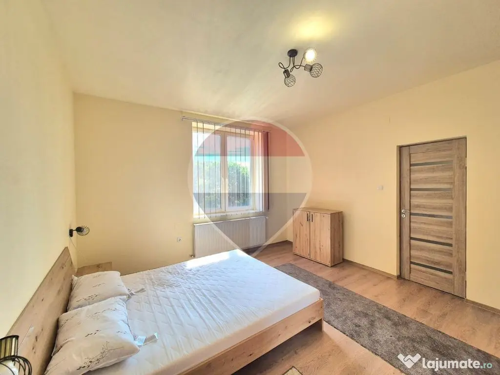 Apartament cu 3 camere, la prima închiriere, în zona ce...
