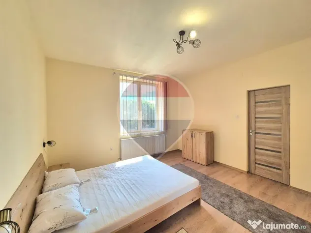 Apartament cu 3 camere, la prima închiriere, în zona ce...