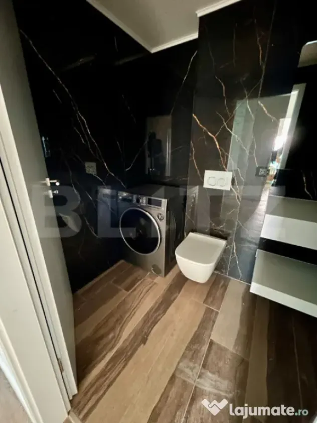 Apartament 3 camere, lux, parcare, zona Zorilor