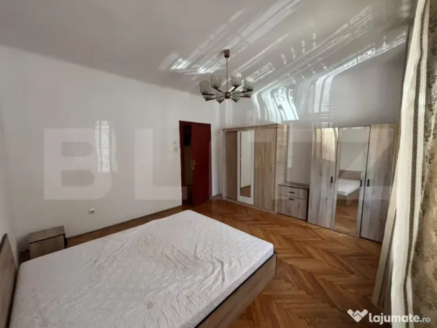 Apartament spatios de inchiriat Ultracentral,60mp, 2 camere - Oradea (Bihor)