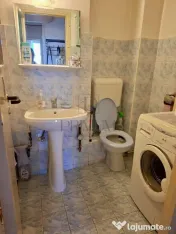 Gheorghe Lazar, apartament 2 camere, decomandat, centrala pr 